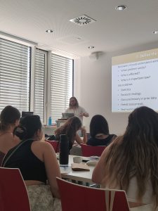 How to write a paper & tips for grants by Sven Schnichels University Eye Hospital Tübingen